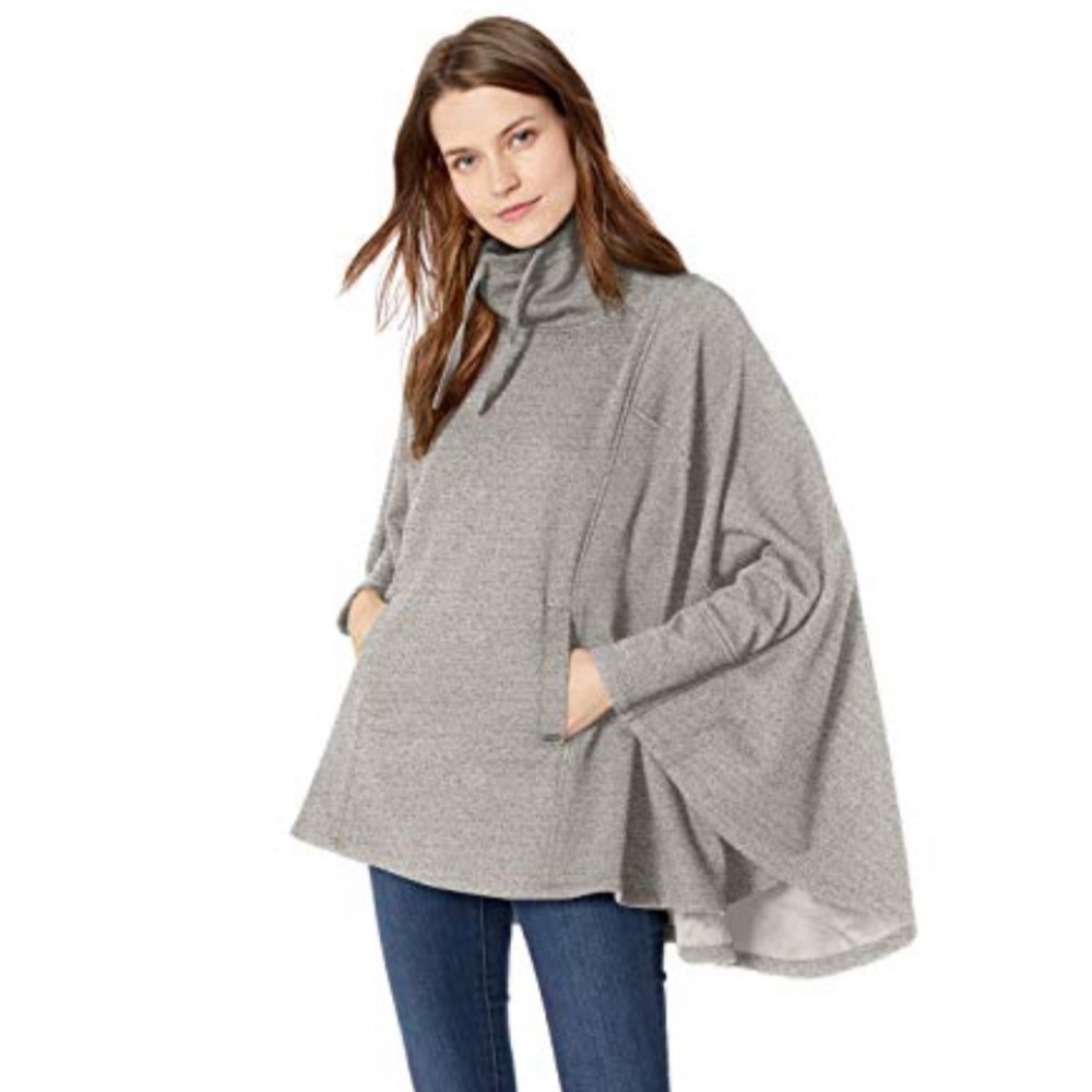 UGG: FLEECE PICHOT Double Knit CAPE PONCHO - Picture 3 of 16
